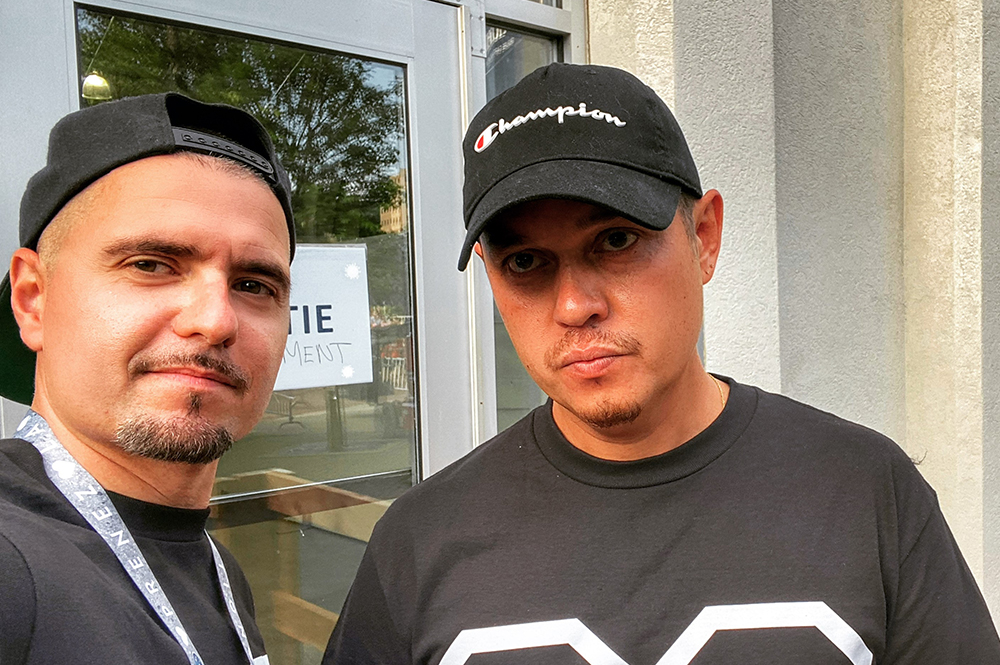 T-Mo et Canox