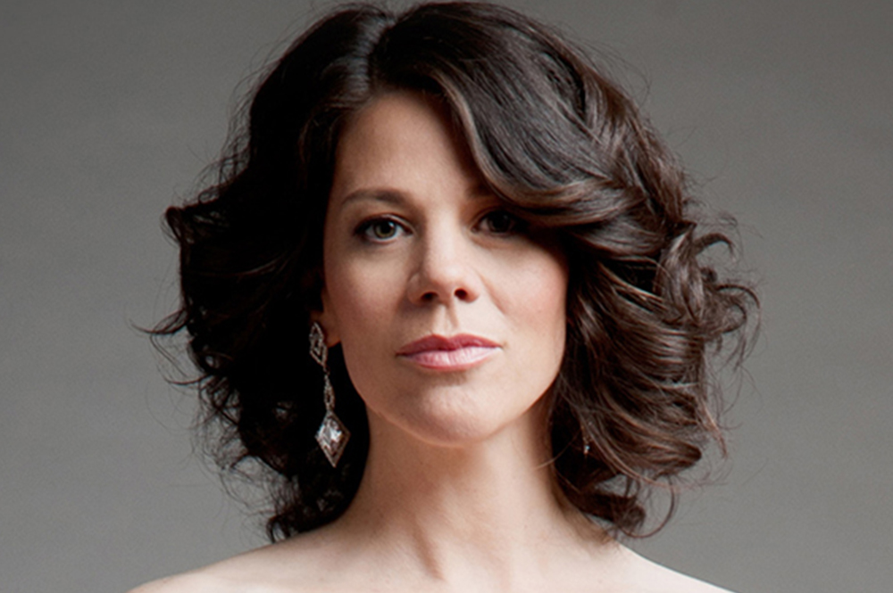 Allyson McHardy, mezzo-soprano