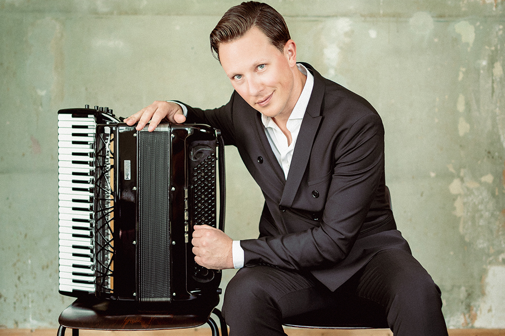 Martynas Levickis, accordéon
