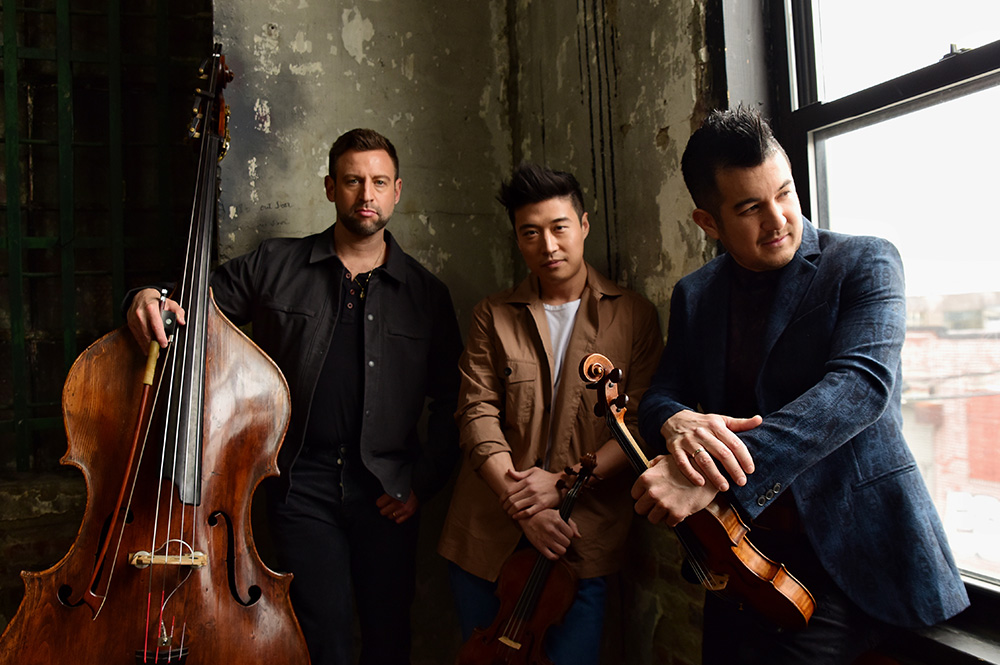 Time for Three, violons et contrebasse